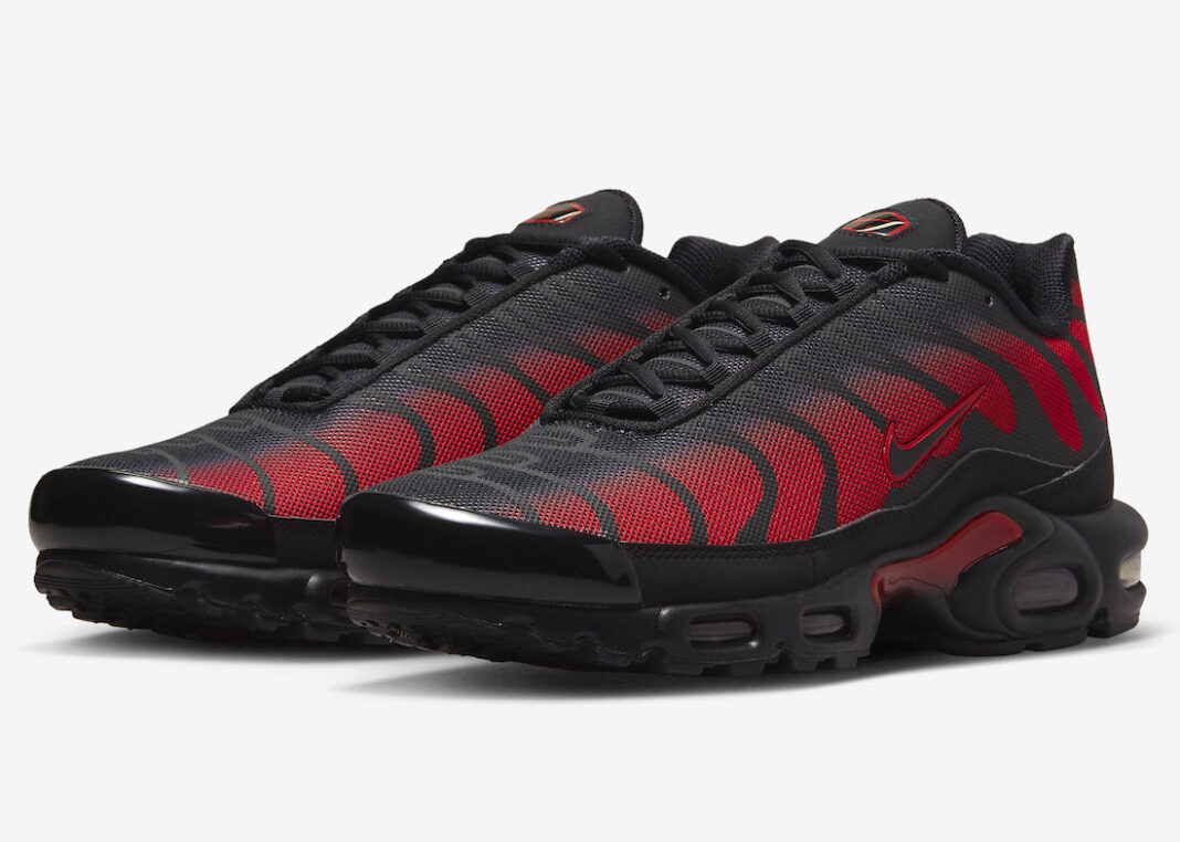 

Кроссовки мужские Nike Air Max Plus черные 10 US, Черный, Air Max Plus