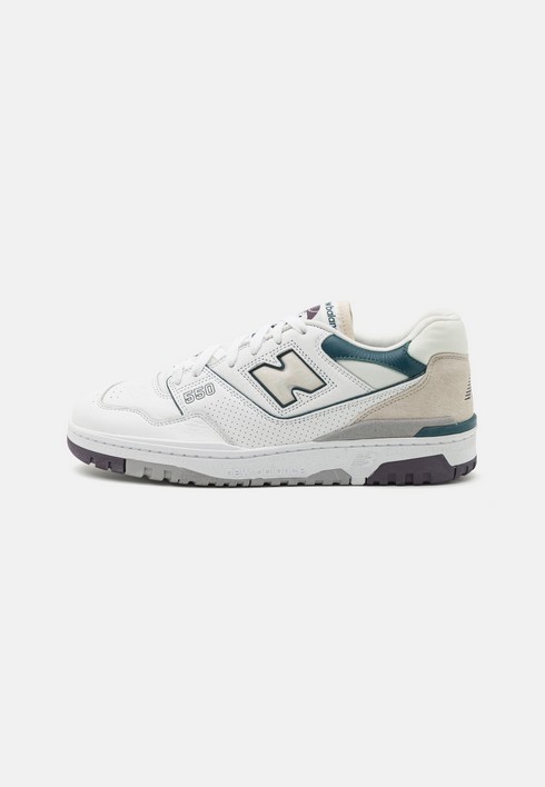 

Кеды женские New Balance Bb550 Unisex белые 38.5 EU (доставка из-за рубежа), Белый, Bb550 Unisex