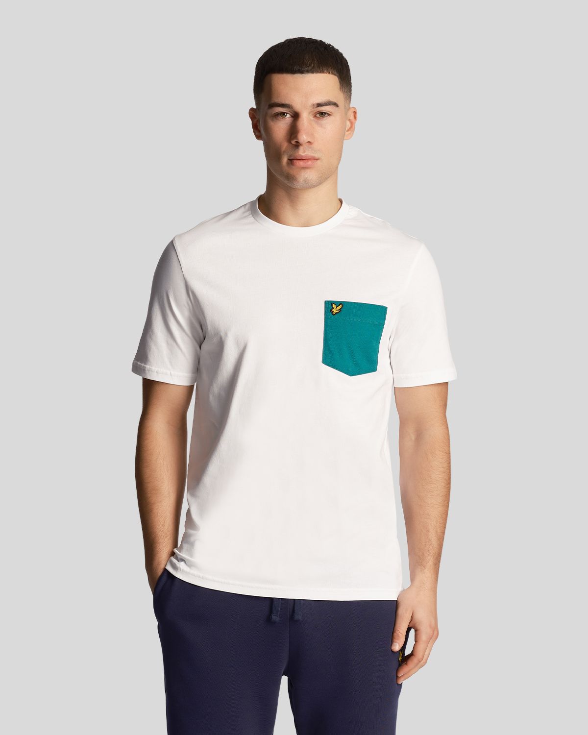 Футболка мужская Lyle & Scott Contrast Pocket T-Shirt белая S