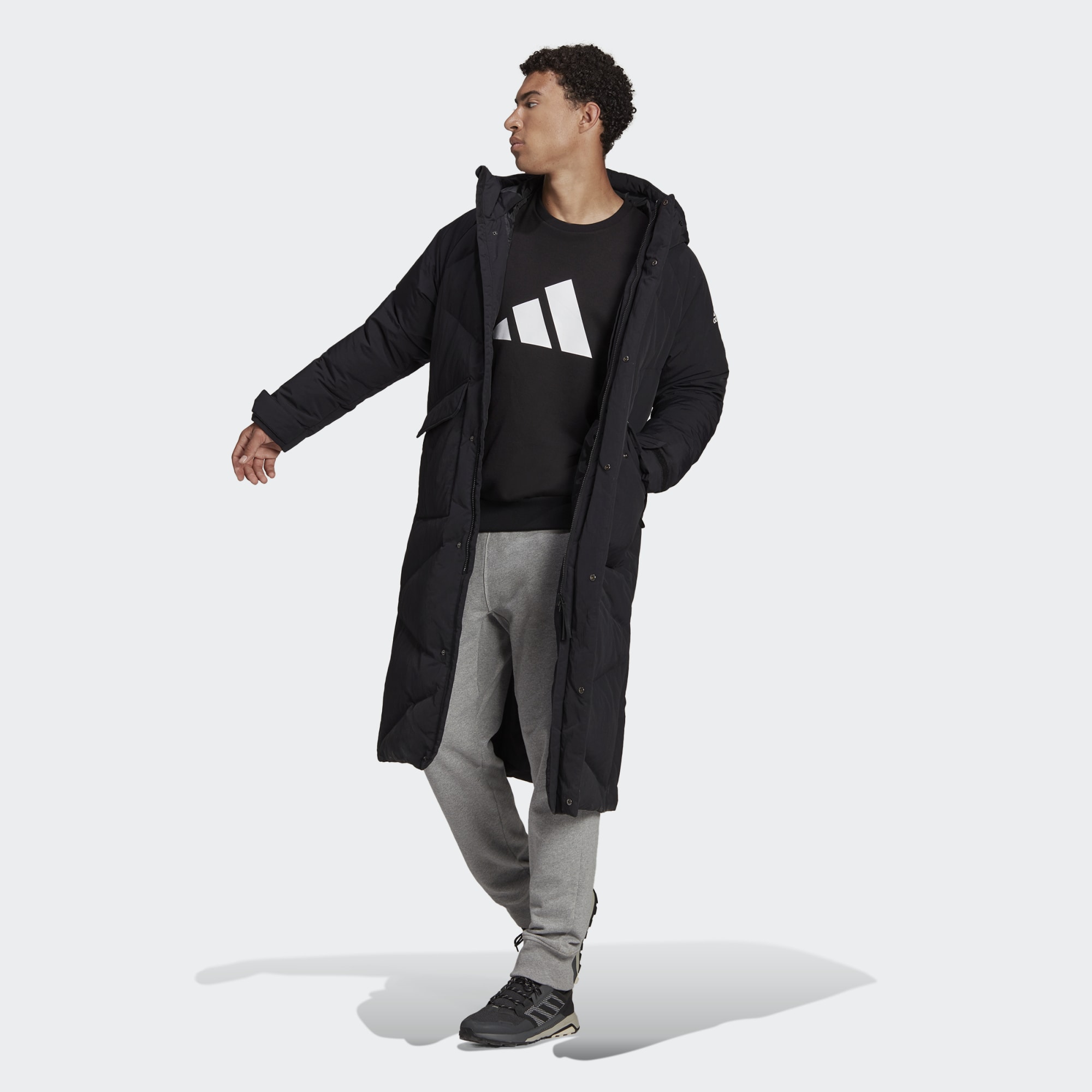 

Зимняя куртка мужская Adidas GT6536 черная M, GT6536