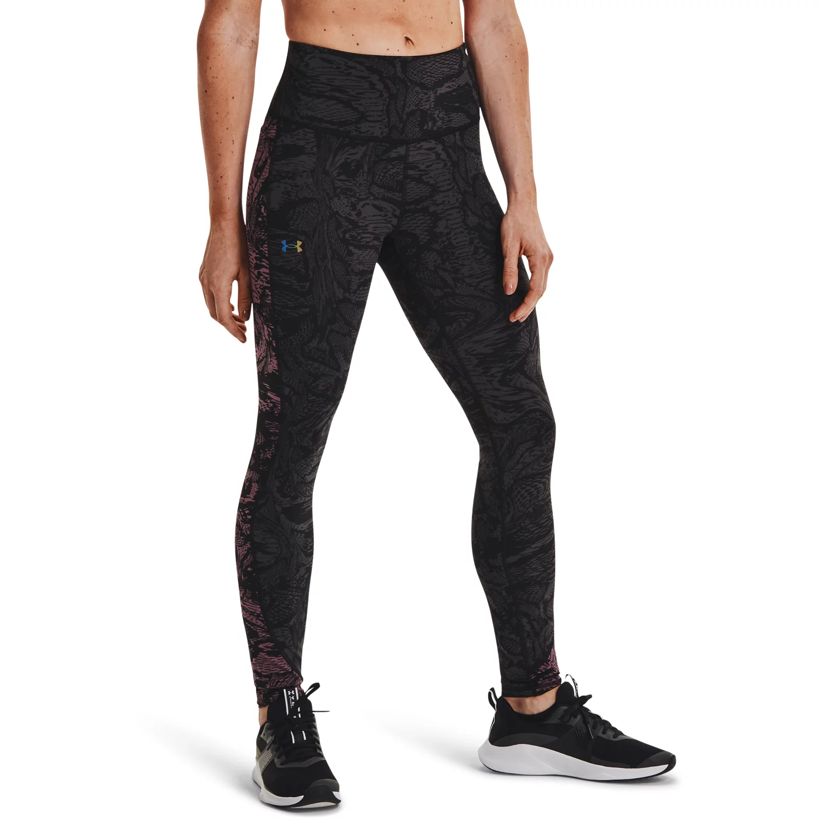 фото Спортивные леггинсы женские under armour 1365729 черные s/m