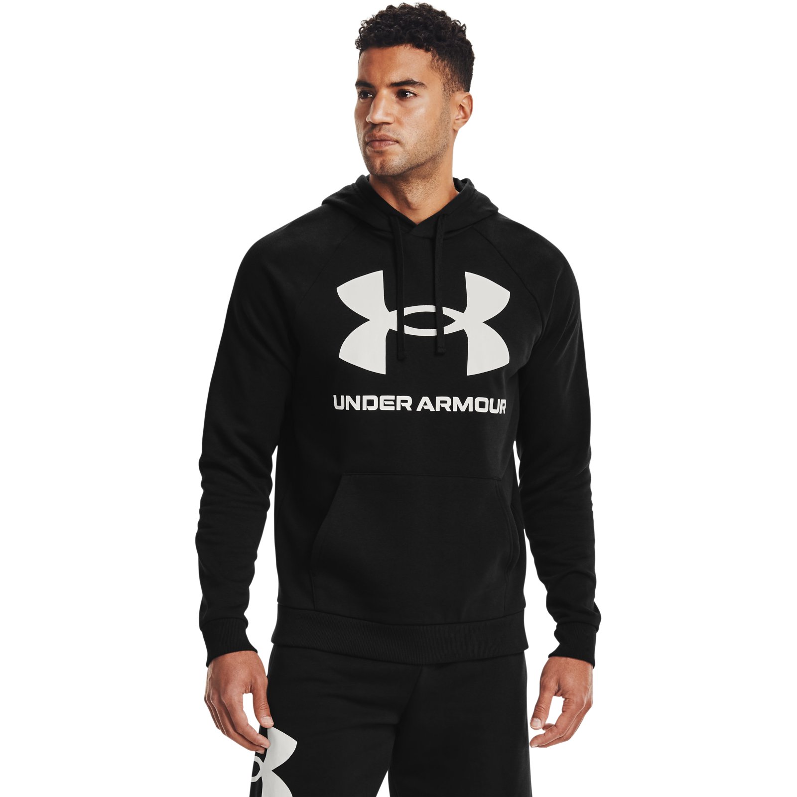 фото Худи мужское under armour 1357093 черное 50 ru