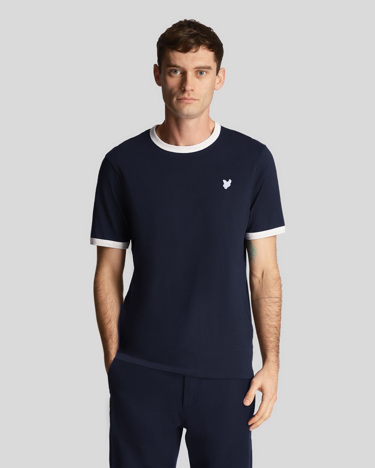 

Футболка мужская Lyle & Scott Tonal Ringer T-Shirt синяя S, Синий, Tonal Ringer T-Shirt