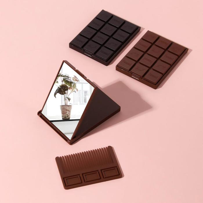 Зеркало складное Шоколадное чудо, с расческой, 8,5x6 см, цвет МИКС