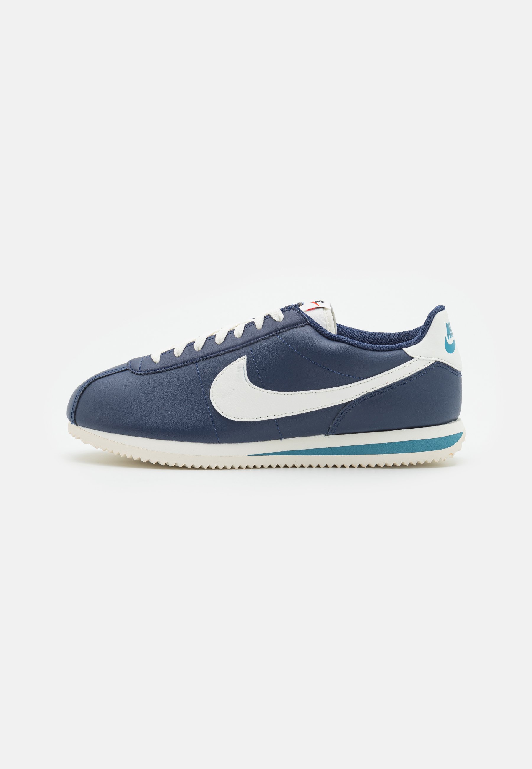 

Кроссовки мужские Nike Sportswear Cortez синие 46 EU (доставка из-за рубежа), Синий, Cortez