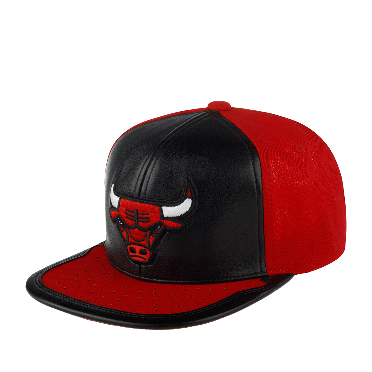 Бейсболка унисекс Mitchell&Ness 6HSSMM19224-CBUBKRD Chicago Bulls NBA черная/красная