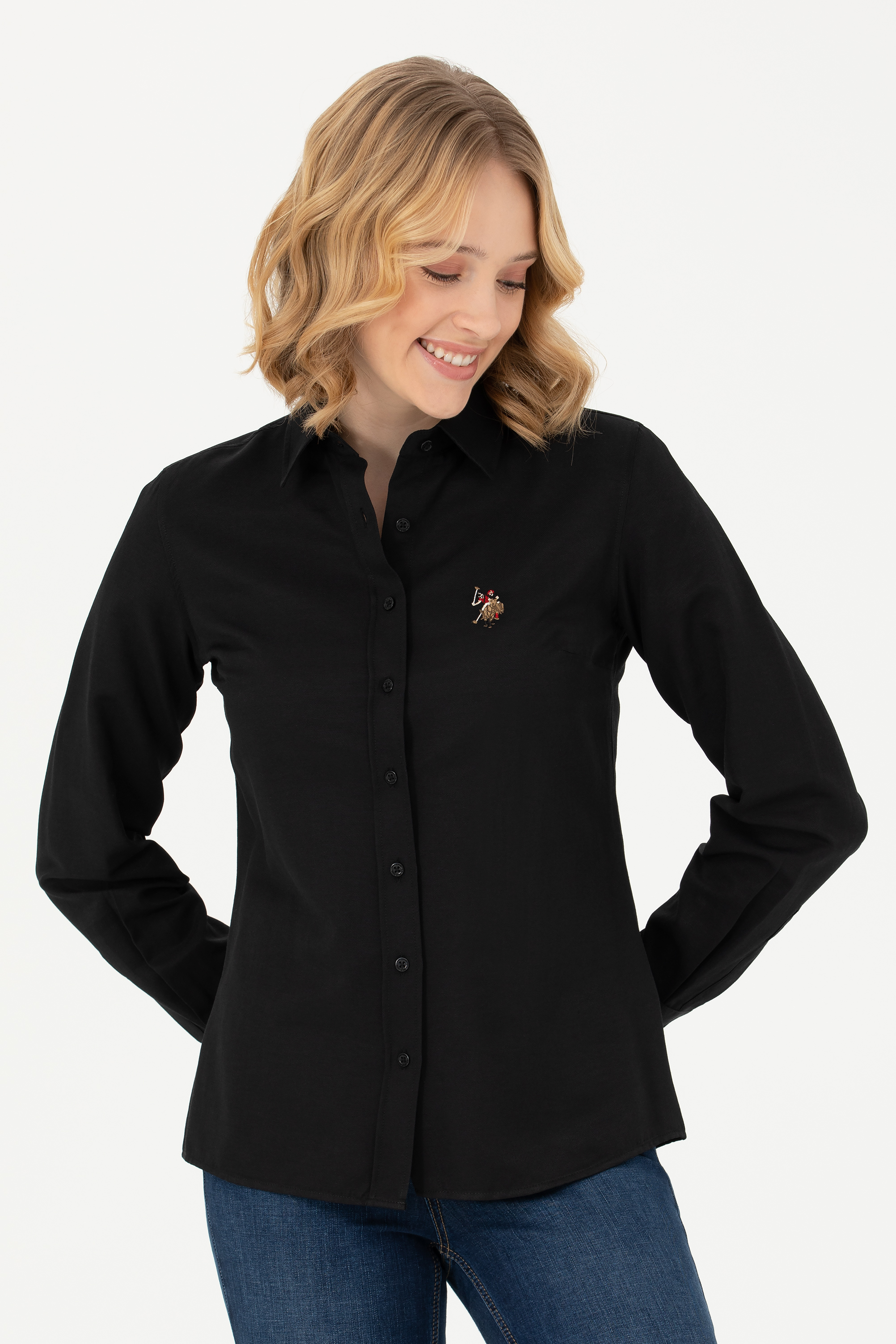 

Рубашка женская US Polo Assn G082GL0040WOXCOLOR023K черная 40, Черный, G082GL0040WOXCOLOR023K