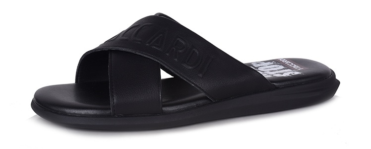 

Сабо мужские T.Taccardi FM24SS-76 черные 41 RU, Черный, FM24SS-76