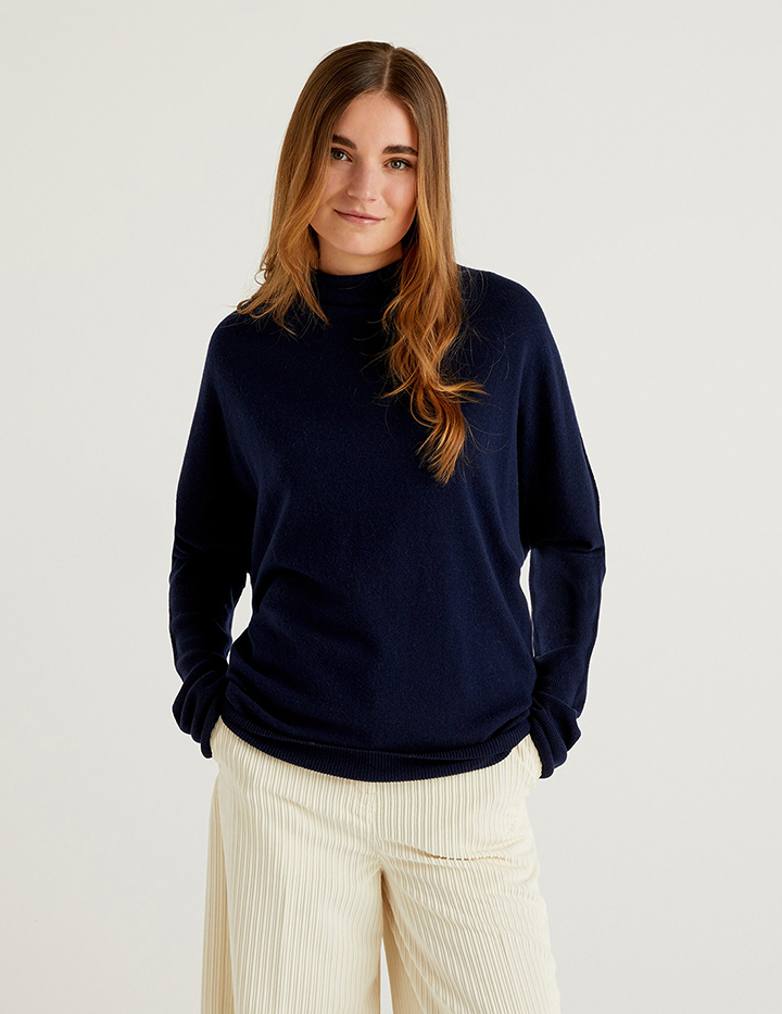 

Свитер женский United Colors of Benetton 21A_1044D2462 синий L, 21A_1044D2462