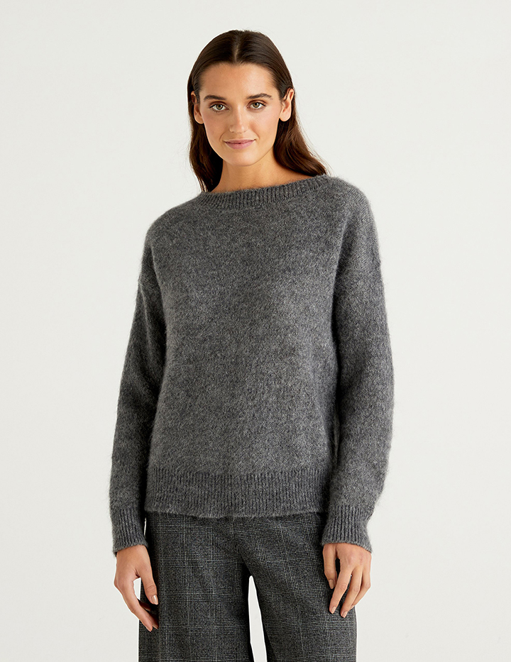 

Джемпер женский United Colors of Benetton 21A_1042E1P28 серый S, 21A_1042E1P28