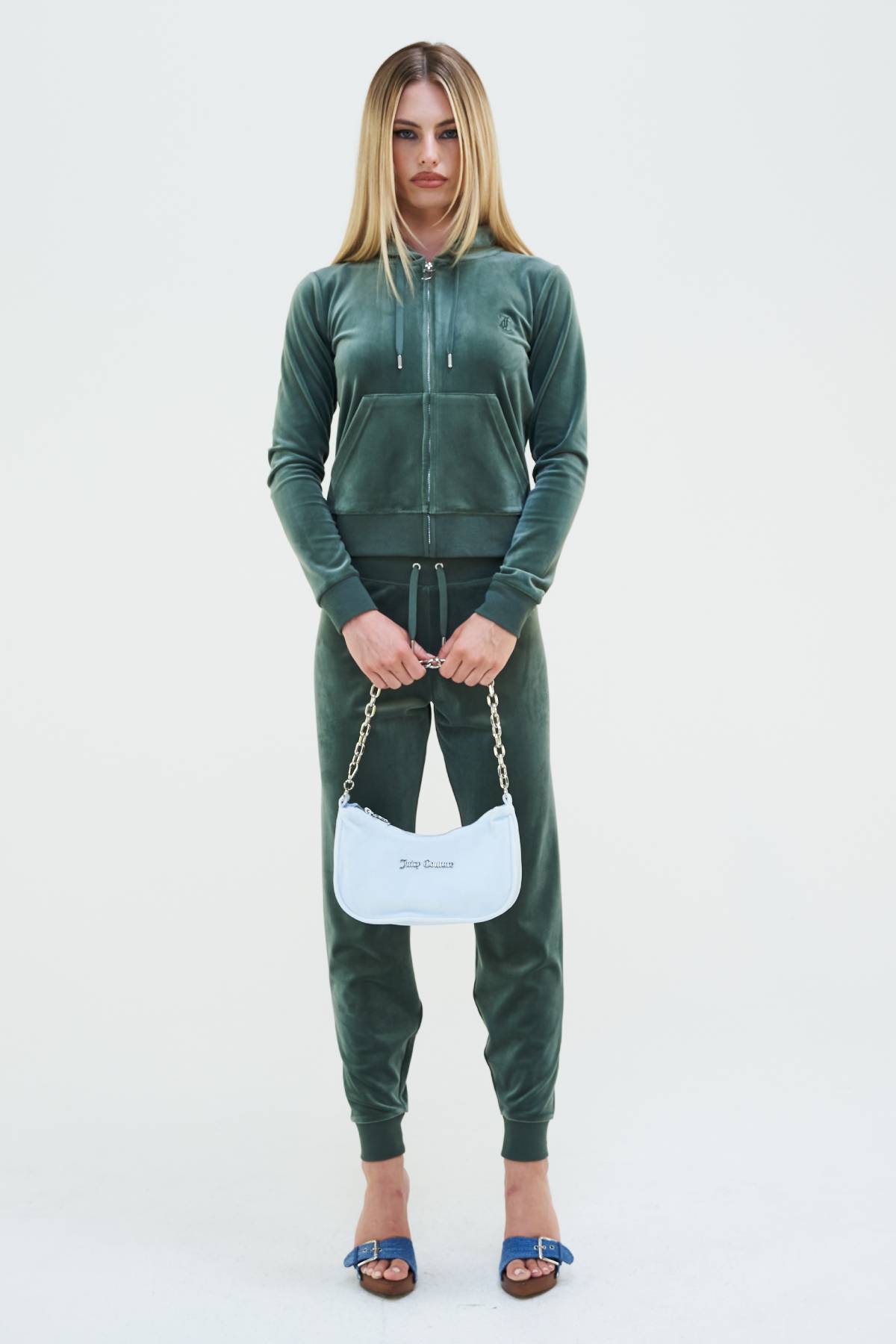 

Толстовка женская Juicy Couture JCAP176 зеленая 46 RU, Зеленый, JCAP176