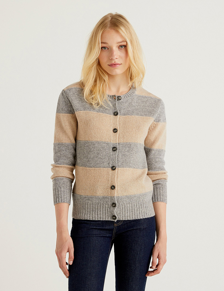 

Кардиган женский United Colors of Benetton 21A_103ME5582 разноцветный XL, 21A_103ME5582