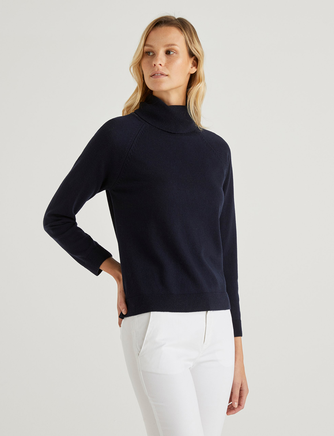 фото Водолазка женская united colors of benetton 21a_1035d2551 синяя l