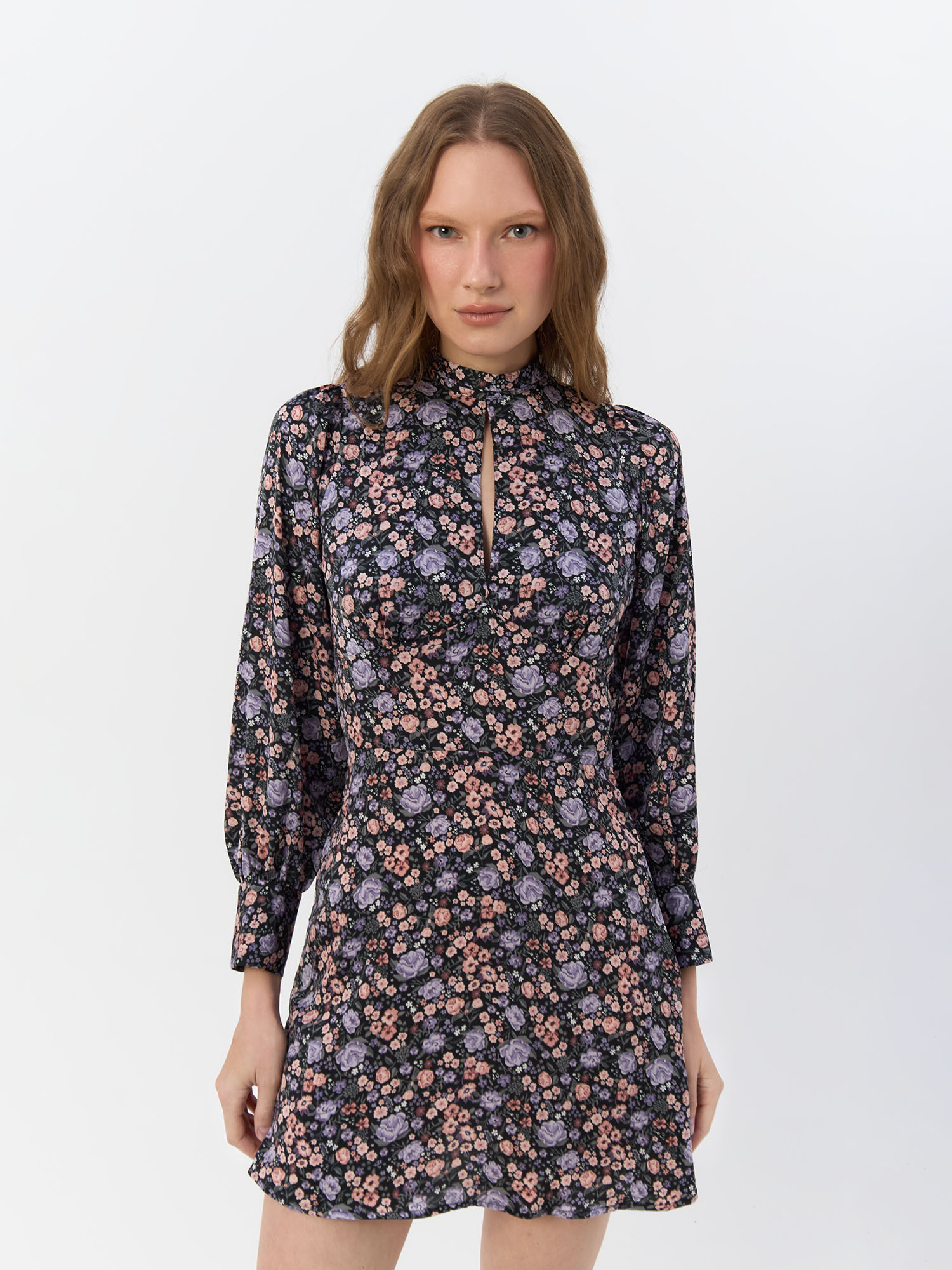 

Платье женское H&M 920260003 разноцветное 38 EU, Разноцветный, 920260