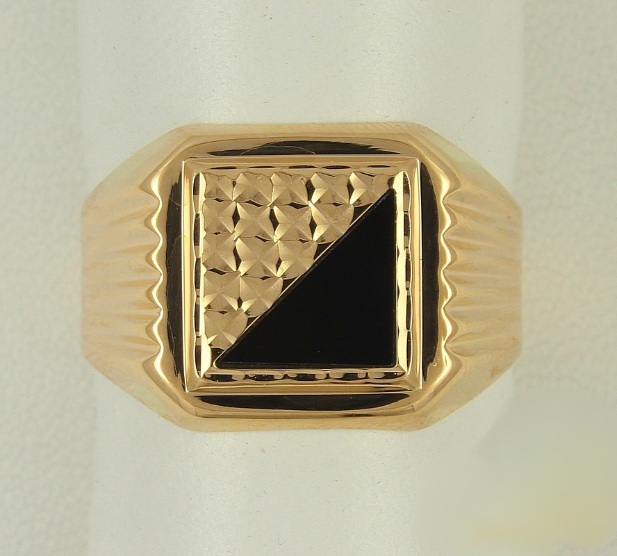 

Кольцо из золота р. 19 Golden Eagle П1100261акГ, оникс, П1100261акГ