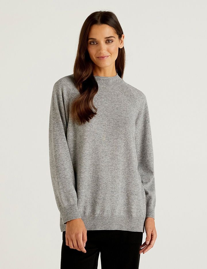 

Джемпер женский United Colors of Benetton 21A_1035D1P12 серый M, 21A_1035D1P12