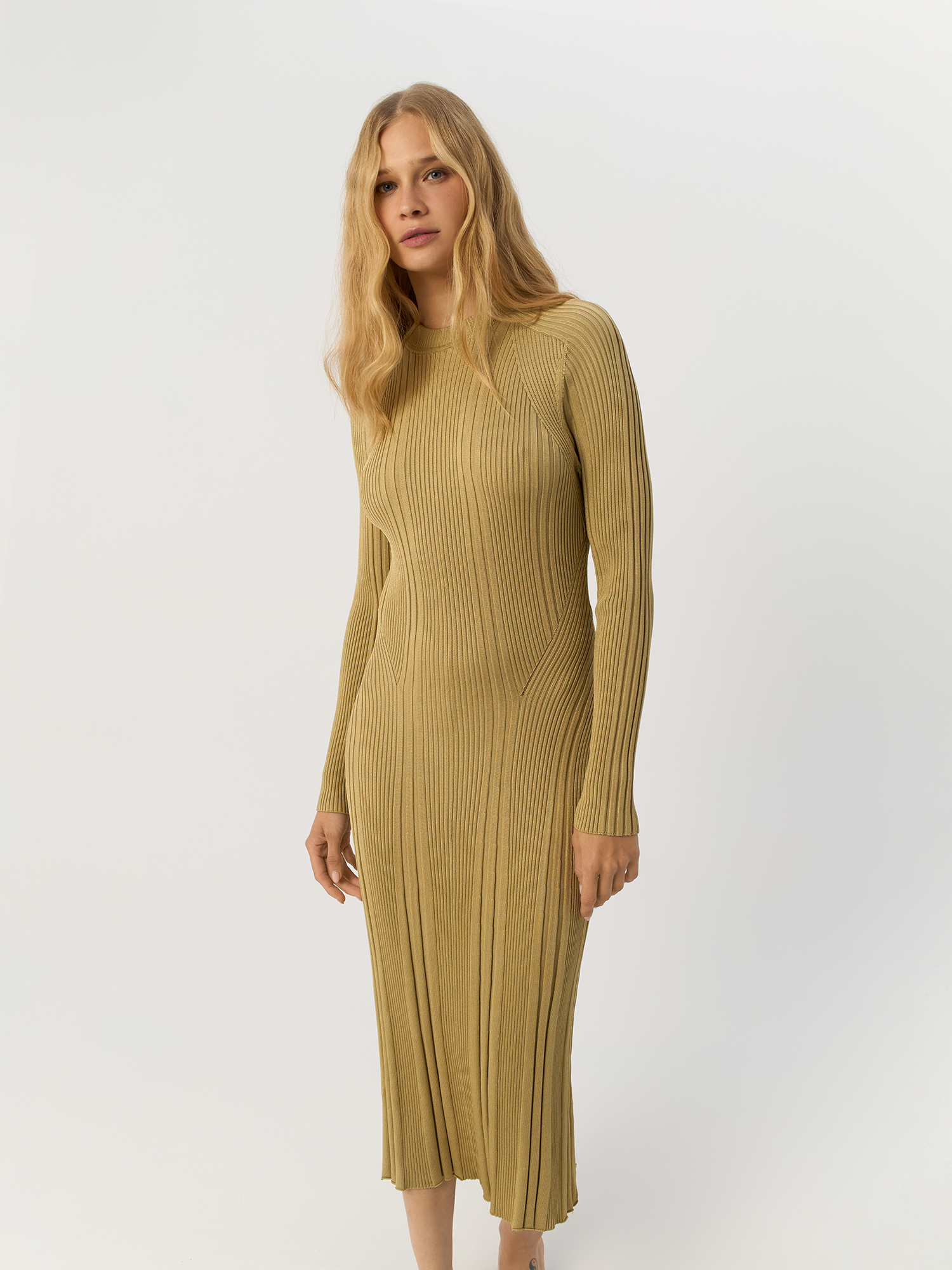 

Платье H&M для женщин, жёлтое, размер M, 962872001, Бежевый, 962872001