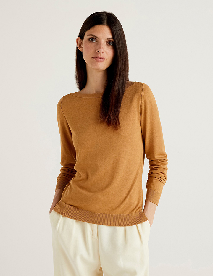 

Джемпер женский United Colors of Benetton 21A_102MD1O02 коричневый XS, 21A_102MD1O02