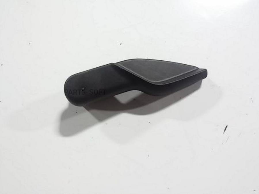 

VOLVO 31302781 ФИКСАТОР РУЛ.КОЛОНКИ/HAND LEVER [ORG] () 1шт