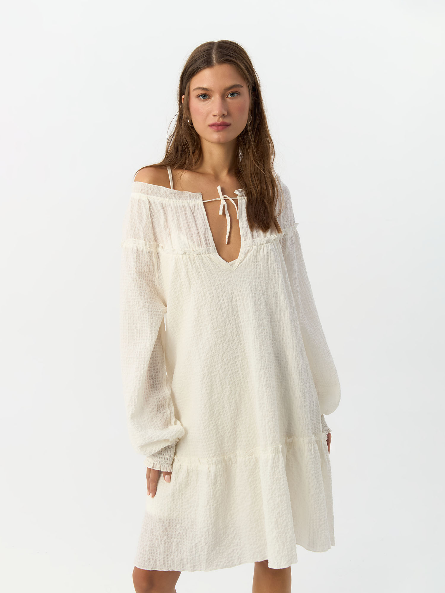 

Платье женское H&M 942669001, белое, XS, Белый, 942669001