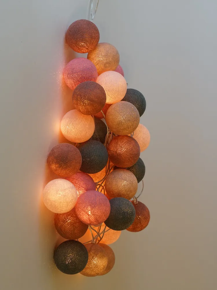 Световая гирлянда новогодняя Cherry picking цветущие шипы SV01320 2,9 м разноцветный