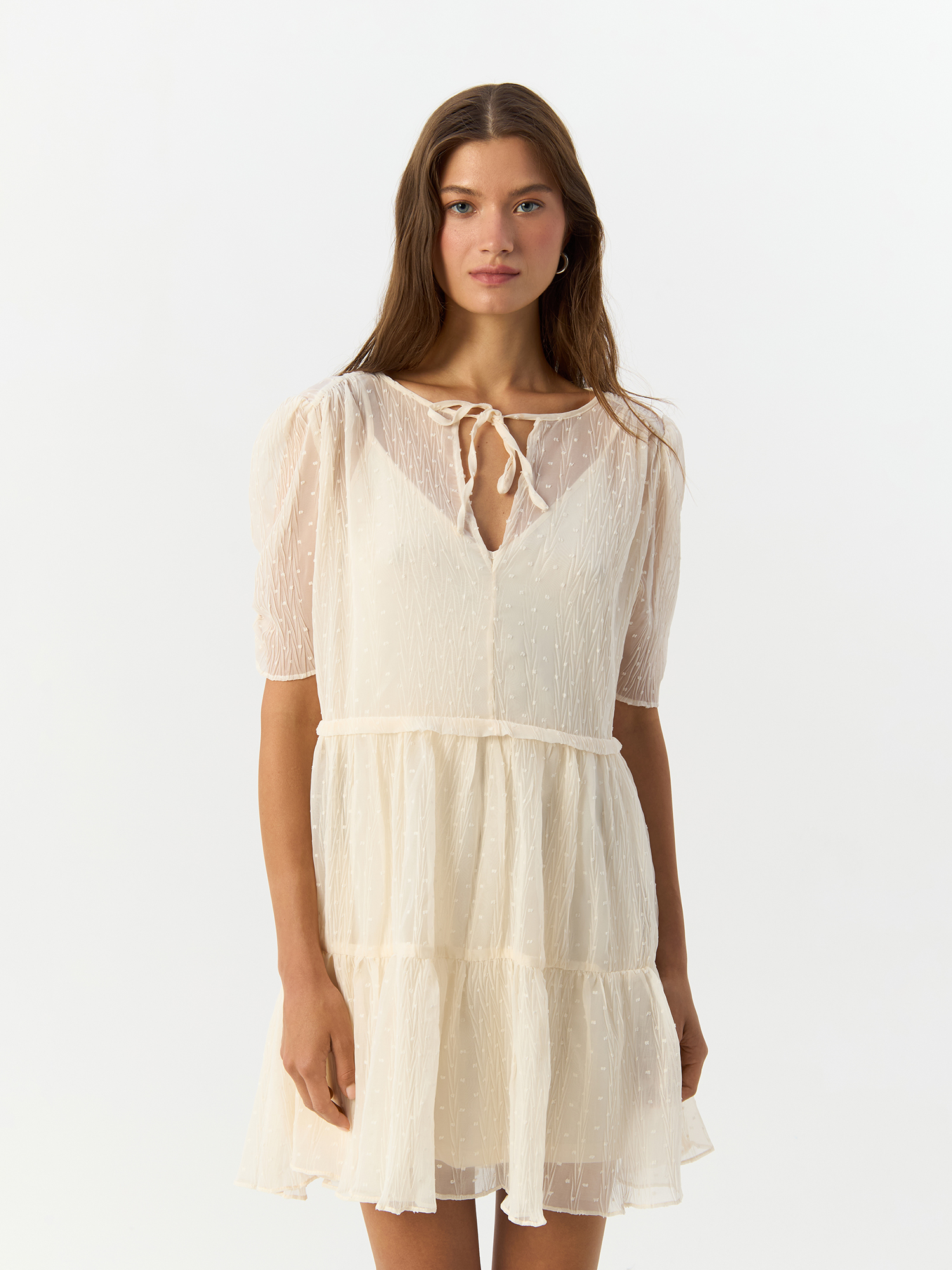 

Платье женское H&M 878509002 бежевое 42 EU, Бежевый, 878509002