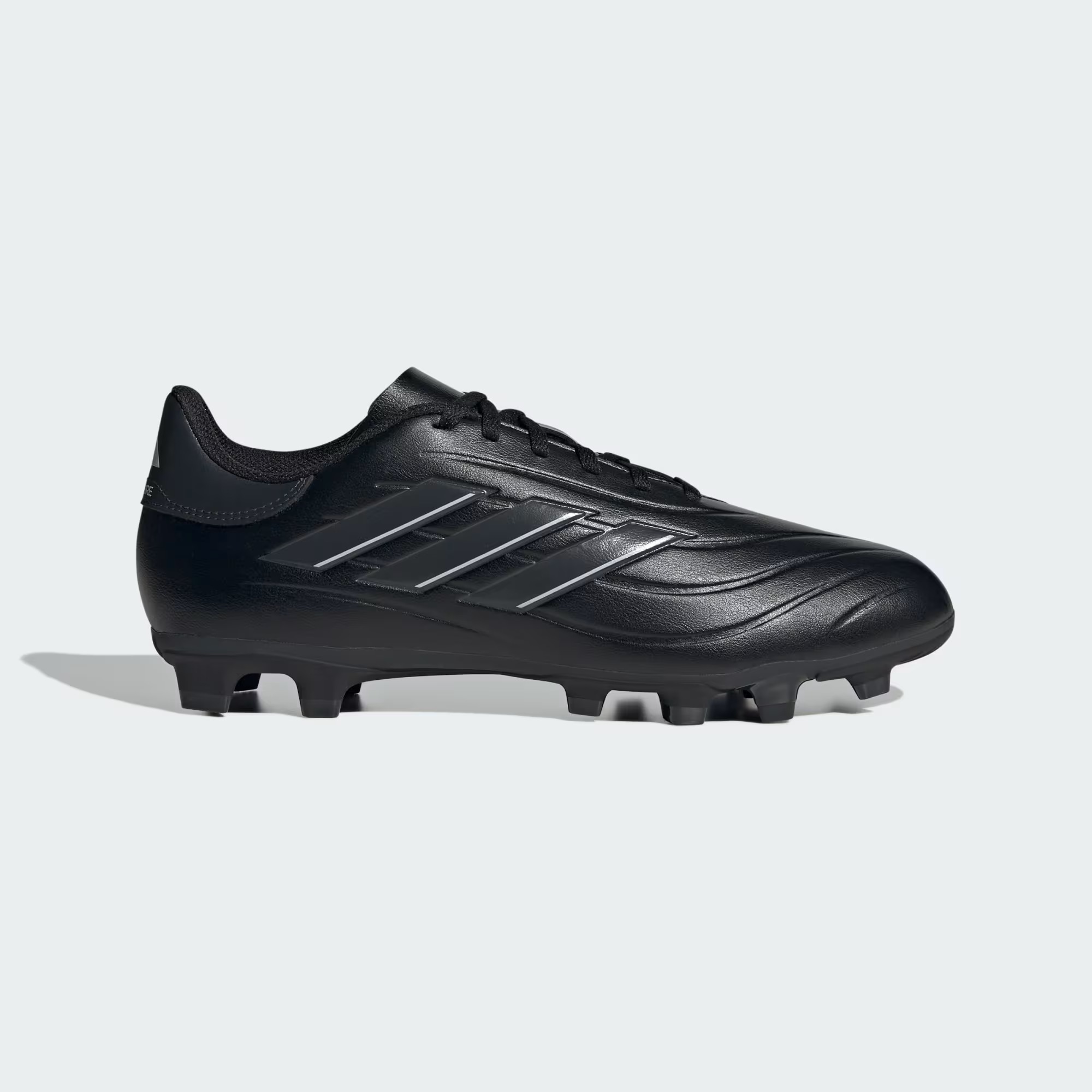 Бутсы Adidas Copa Pure 2 Club FXG унисекс, чёрные, размер UK 10,5, IG1101