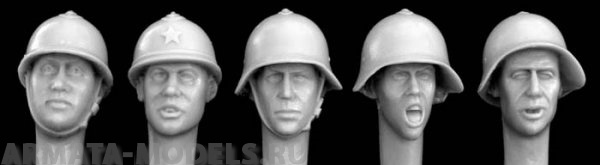 

HRH03 5 heads, Soviet early WW2 helmets