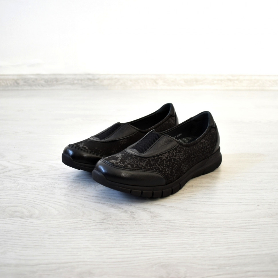 

Туфли женские NoBrand 29443 черные 36 RU, Черный, 29443