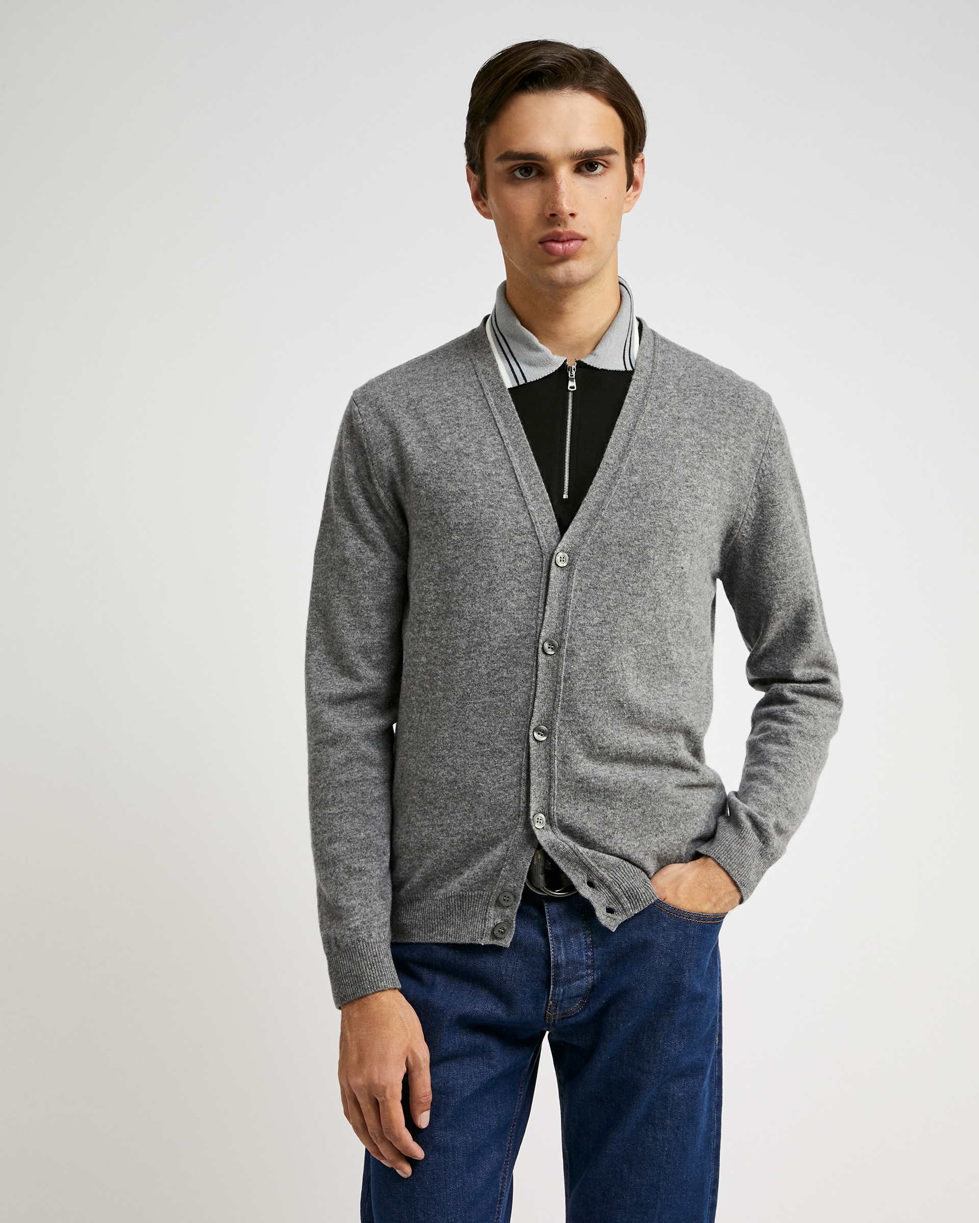 

Кардиган мужской United Colors of Benetton 21A_1002U6653 серый XL, 21A_1002U6653