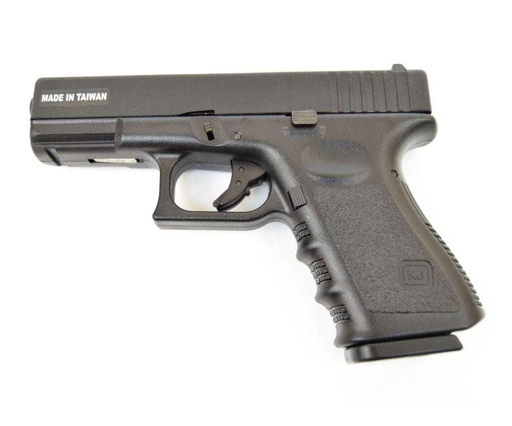 Страйкбольный пистолет KJW Glock 32C, грингаз
