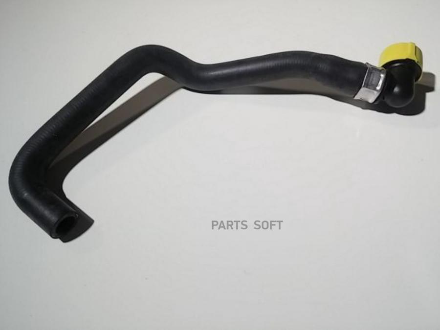 

Патрубок Volvo 30745316