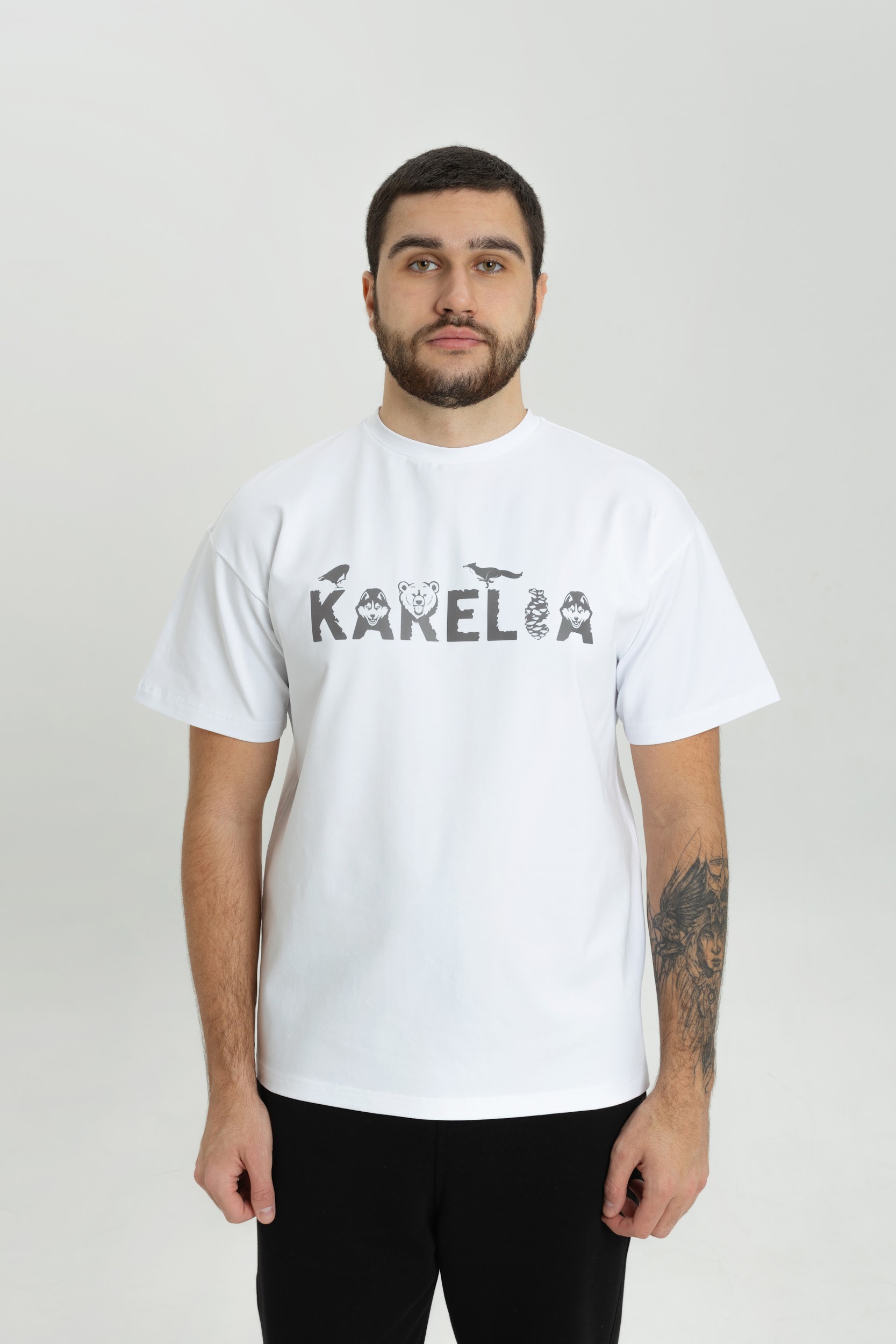

Футболка унисекс ZOOM YOUR OUTLOOK Karelia белая M, Белый, Karelia