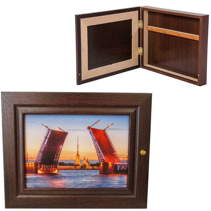 

Ключница Дворцовый мост 31x26x5 см