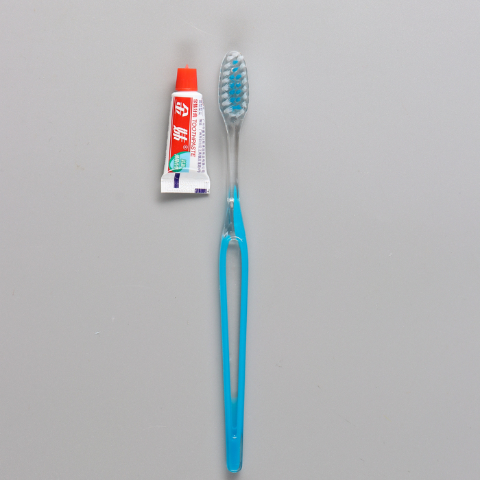 Зубной набор в пакете: зубная щетка 18 см + зубная паста 3 гр. (50 набор) chicco набор детская расческа и щетка с натуральными щетинками розовый