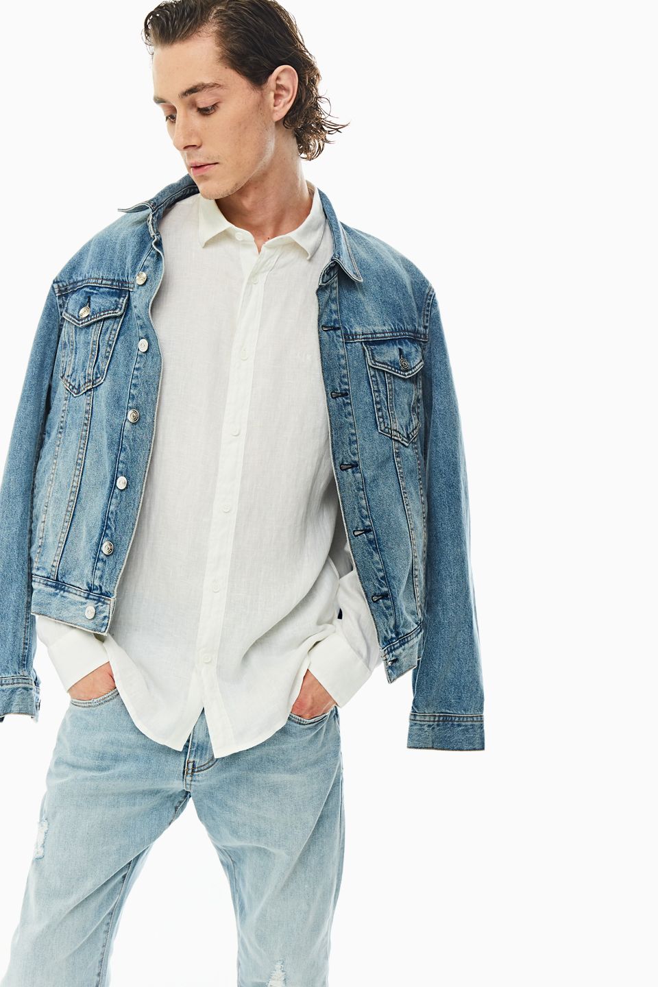

Рубашка мужская Armani Exchange 3HZC50 ZNCFZ белая S, Белый, 3HZC50 ZNCFZ