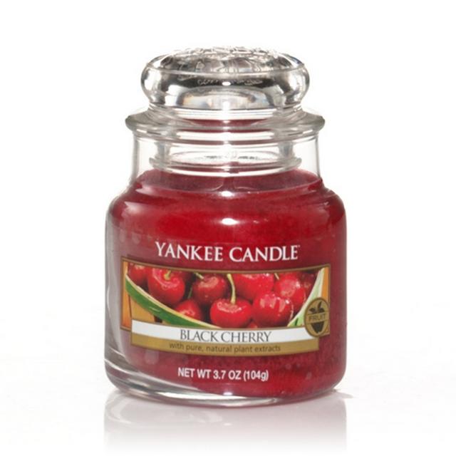 фото Свеча ароматическая yankee candle black cherry/ черная черешня 25-40 ч