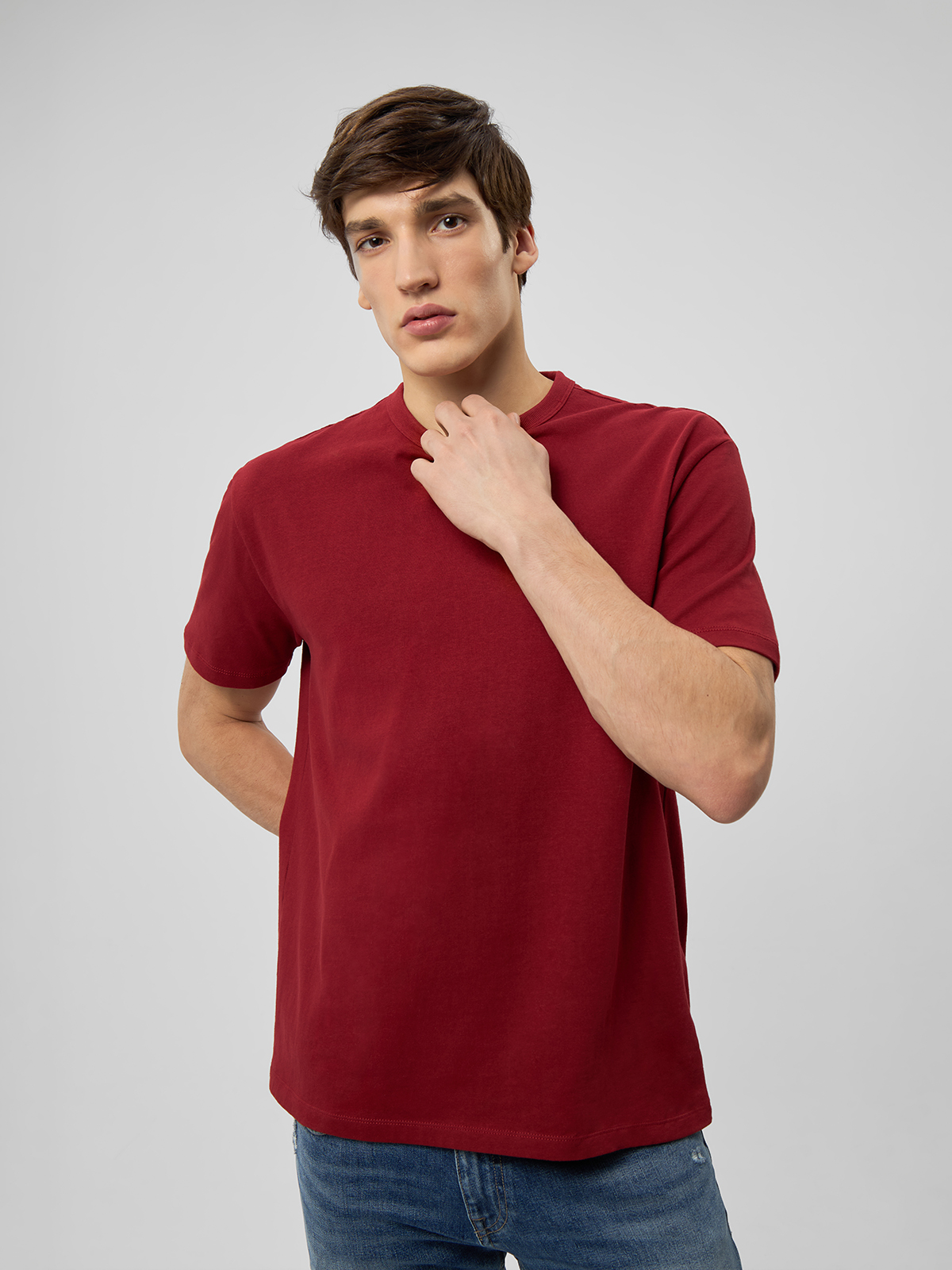 

Футболка мужская Tommy Hilfiger DM0DM17995 красная S, Красный, DM0DM17995