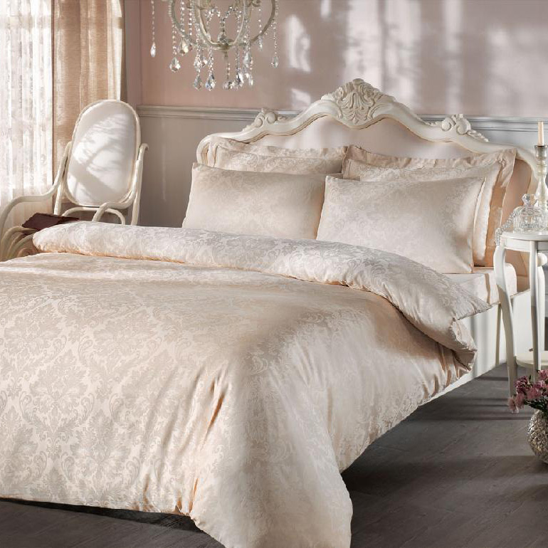 

Комплект постельного белья Tivolyo home евро нав.50x70