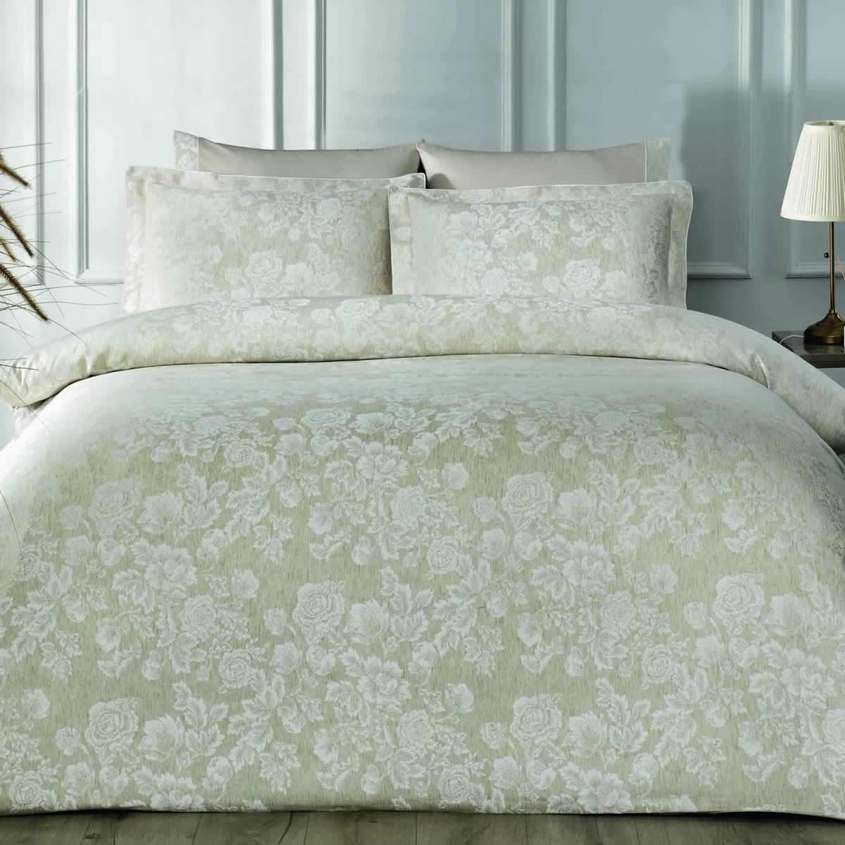 

Комплект постельного белья Tivolyo home евро нав.50x70