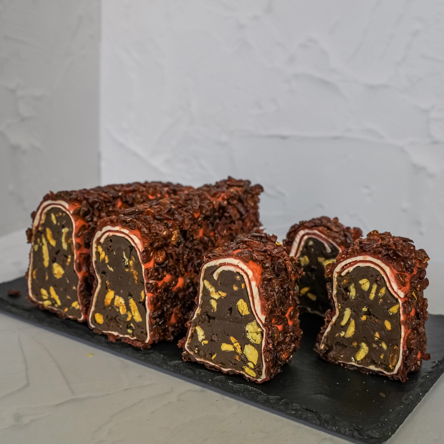 Рахат лукум Лавочка Султана с шоколадным кремом, барбарисом и фундуком, 500 г