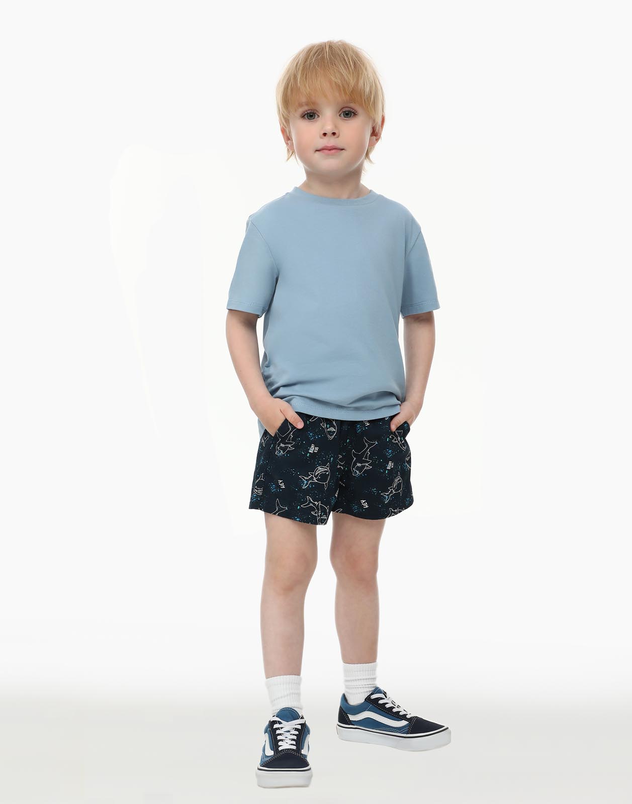 Тёмно-синие шорты с принтом для мальчика р.80