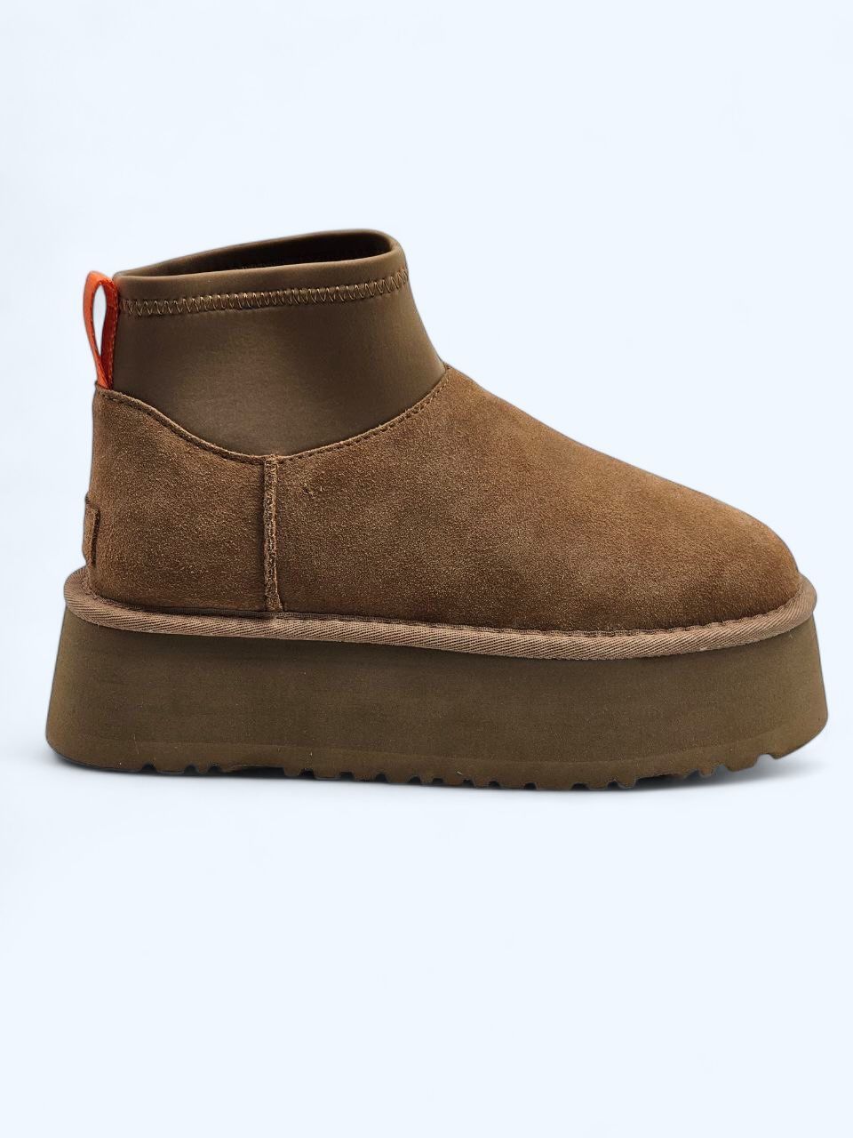 

Угги женские UGG Classic Mini Dipper Chestnut коричневые 39 EU, Коричневый, Classic Mini Dipper Chestnut