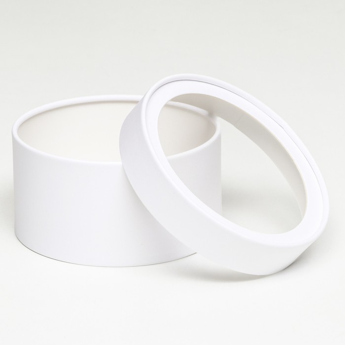 

Подарочная коробка Алмаз белый, завальцованная с окном, 16 х 9 см