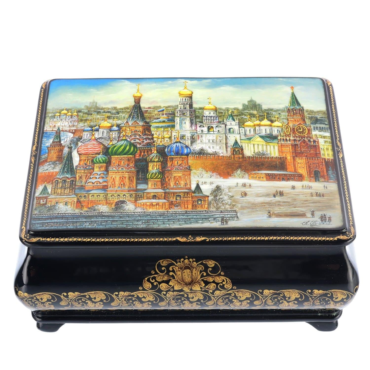 

Шкатулка-ларец с лаковой миниатюрой «МОСКВА. ЗИМА»