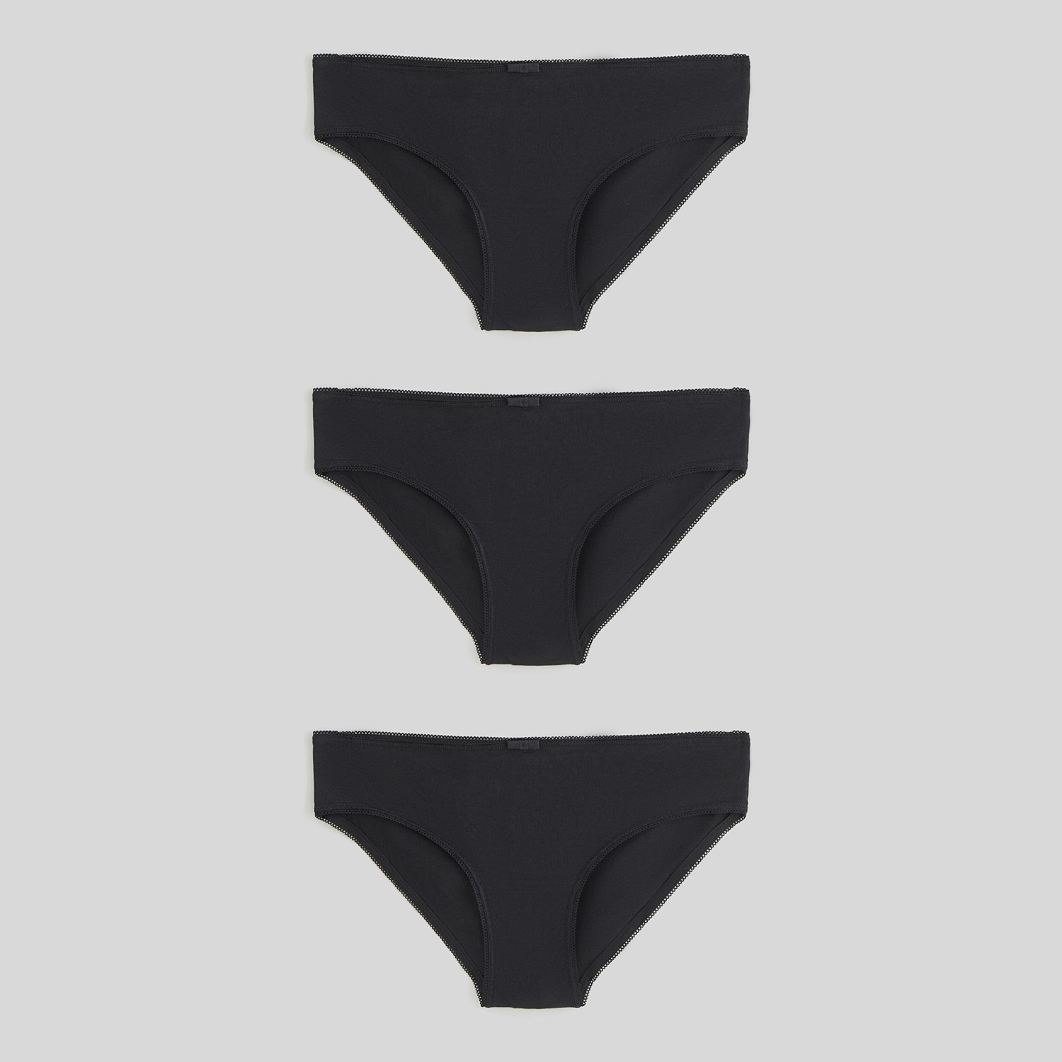 

Комплект трусов женских Infinity Lingerie 31204121759 черный M, 31204121759