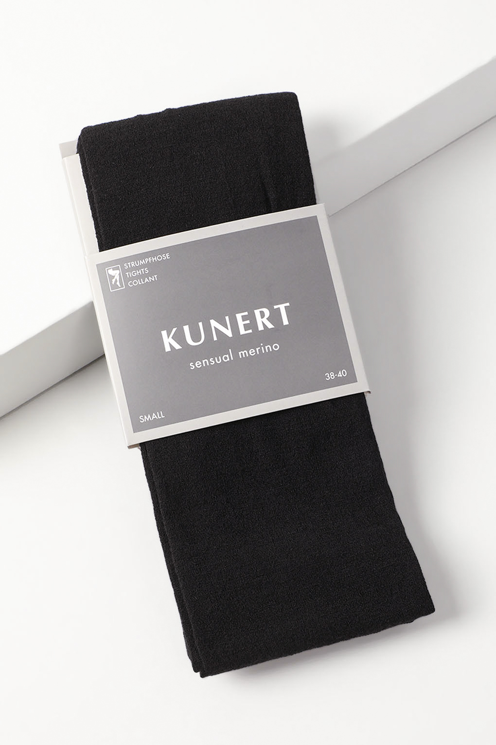 

Колготки женские Kunert 110384000 черные 42/44, Черный, 110384000