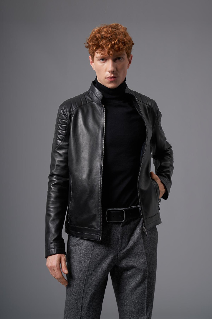 

Кожаная куртка мужская Deri Company BD02289 черная XS (товары доставляются из-за рубежа), BD02289