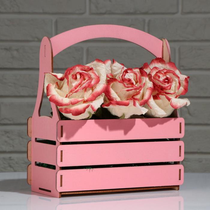 

Кашпо деревянное 22×9.5×24 см "Милфорд Элит", трехреечный, с ручкой, розовый Дарим Красиво