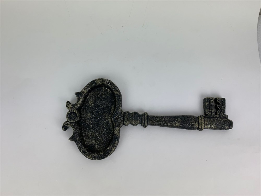 

Ключ (черный с золотой патиной) 30см ДомРан 4112702WT.